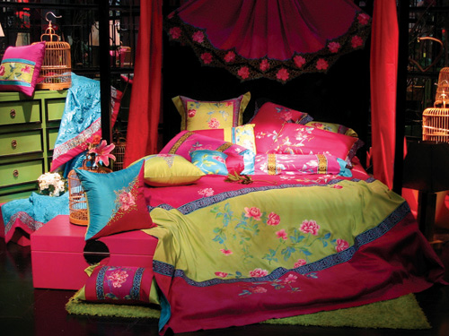 東方刺繡體現(xiàn)真正“東方文化”