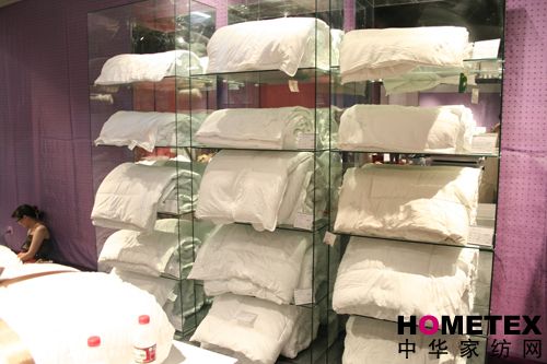 “花雨傘”家紡08秋冬新品發(fā)布