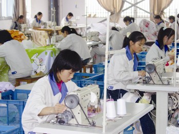 巧手織造幸福辛勤傳遞溫情