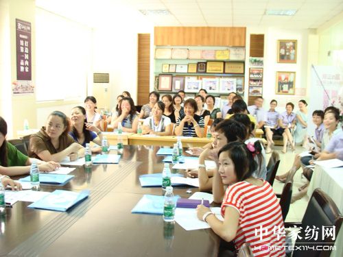 三聯(lián)金牌店長(zhǎng)特訓(xùn)營(yíng)隆重舉行