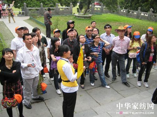 遠夢子公司組織春游活動