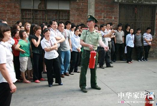 夢麗莎家紡開展例行消防演練