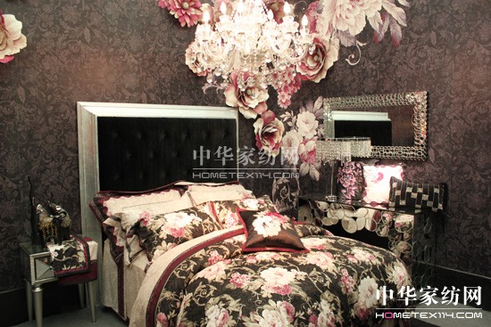 莎鯊亮相2011博覽會(huì)再創(chuàng)新高