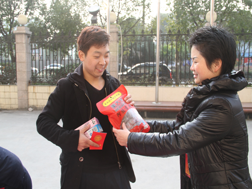 ʢ��F�M���T���x��(w��)�IѪһ�f�����