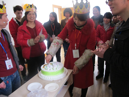 依諾雅家紡舉辦員工生日會(huì)