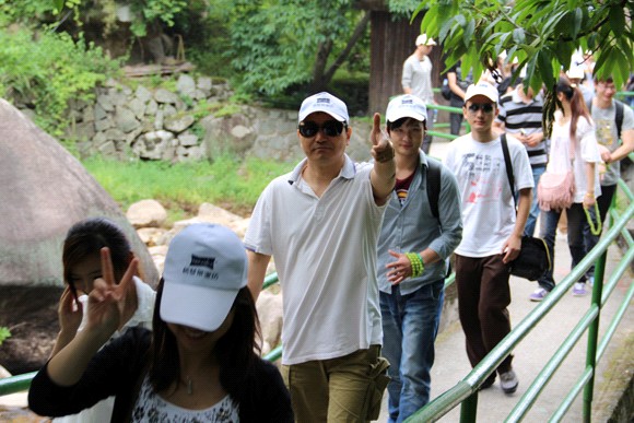 �������M���Ӊ��R�F���չһ����Ӗ�I֮������{��