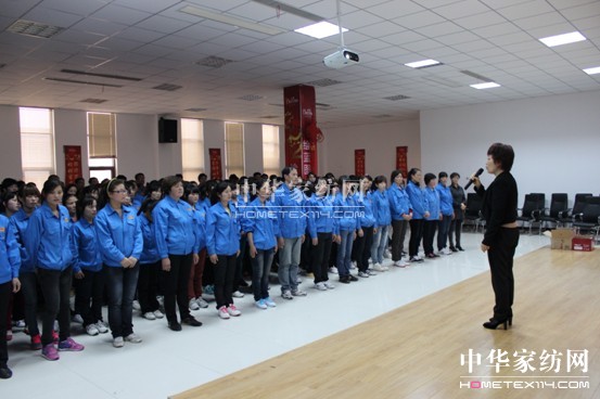 寶縵員工拓展訓(xùn)練激情起航