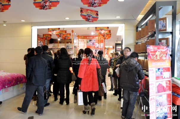 �Ϸ����2013�괺��(ji��)�F(tu��n)�ݕ�(hu��)�ڜ��e��