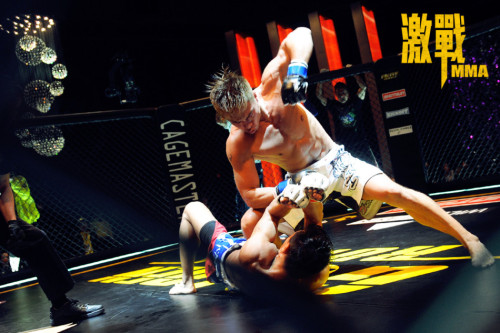 MMAֳt܏x